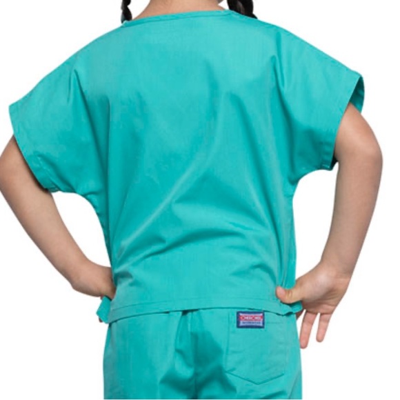 Kids Scrub Set in Surgical Green - Picture 4 of 5